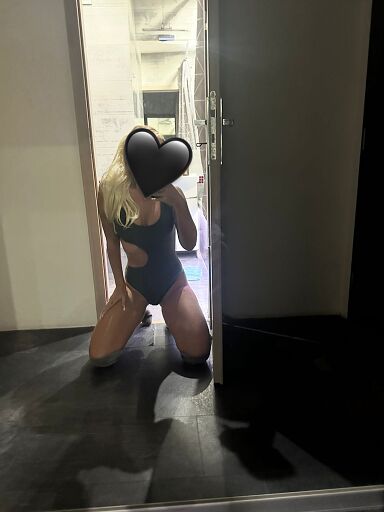 Featured Nav Image 1