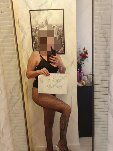 Featured Nav Image 1