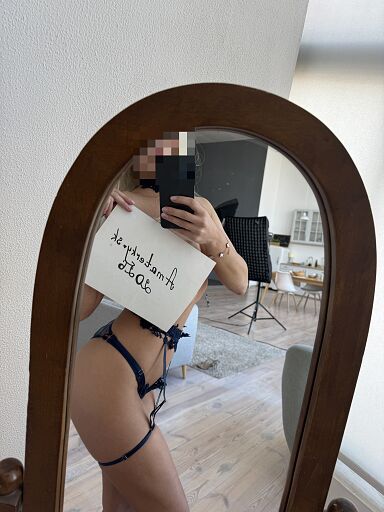 Featured Nav Image 1