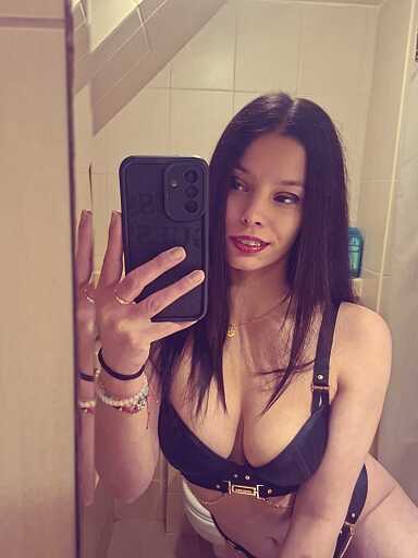 Featured Nav Image 1