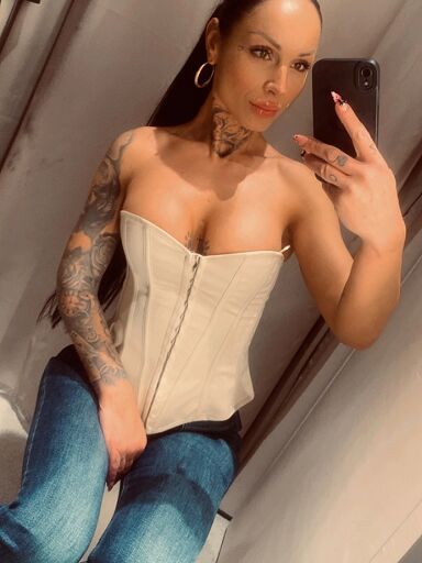 Featured Nav Image 1