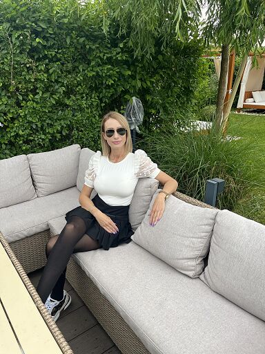 Featured Nav Image 1