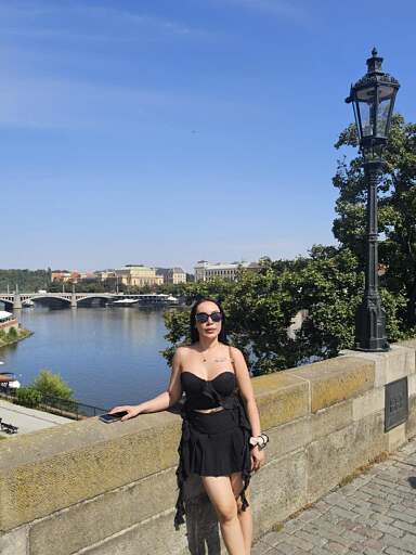 Featured Nav Image 1