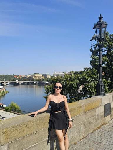 Featured Nav Image 1