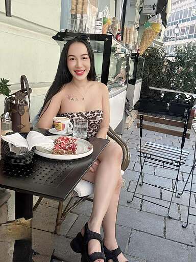 Featured Nav Image 1