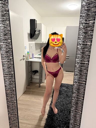 Featured Nav Image 1