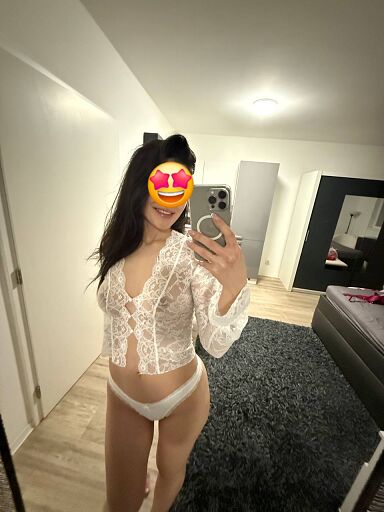 Featured Nav Image 1