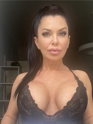 Featured Nav Image 1