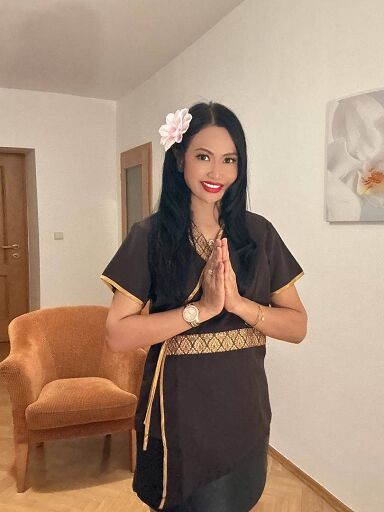 Featured Nav Image 1