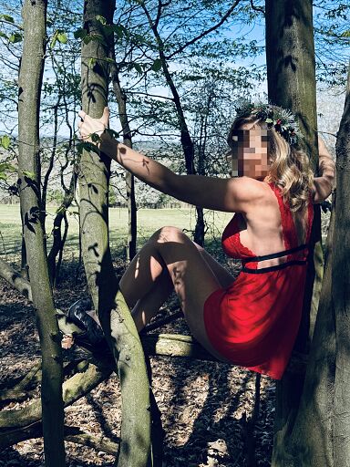 Featured Nav Image 1