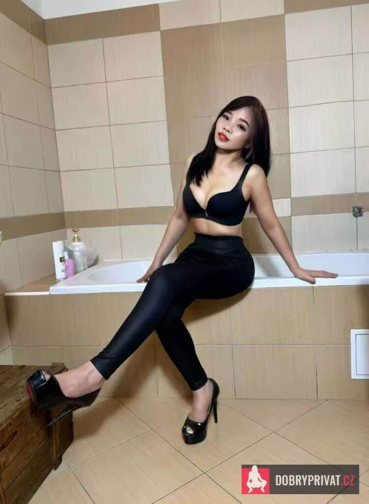 Featured Nav Image 1