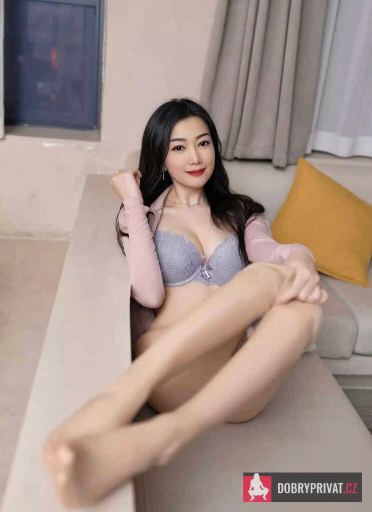 Featured Nav Image 1