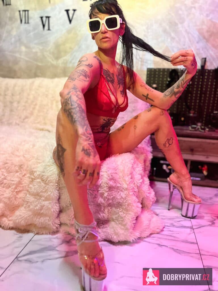 Featured Nav Image 1