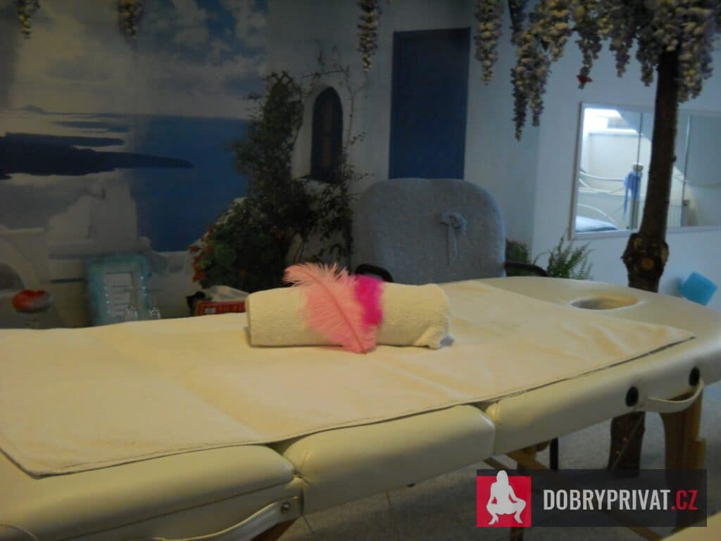 Featured Nav Image 1