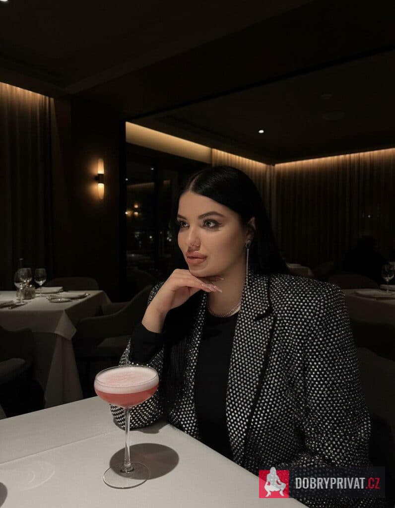 Featured Nav Image 1