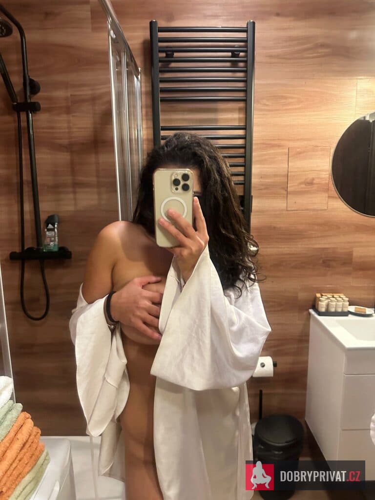 Featured Nav Image 1