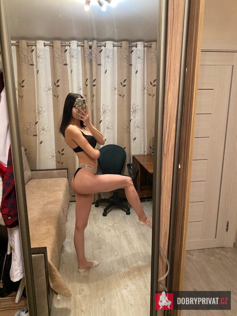 Featured Nav Image 1