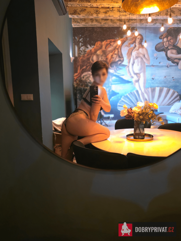 Featured Nav Image 1