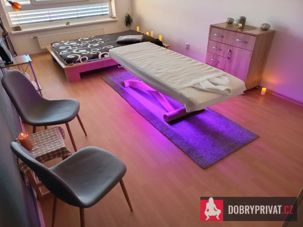 Featured Nav Image 1