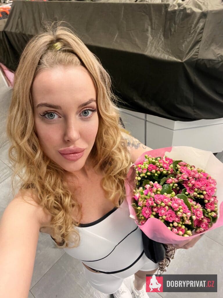 Featured Nav Image 1