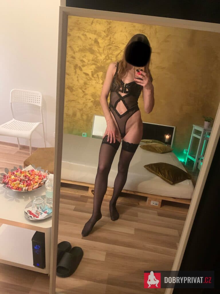 Featured Nav Image 1