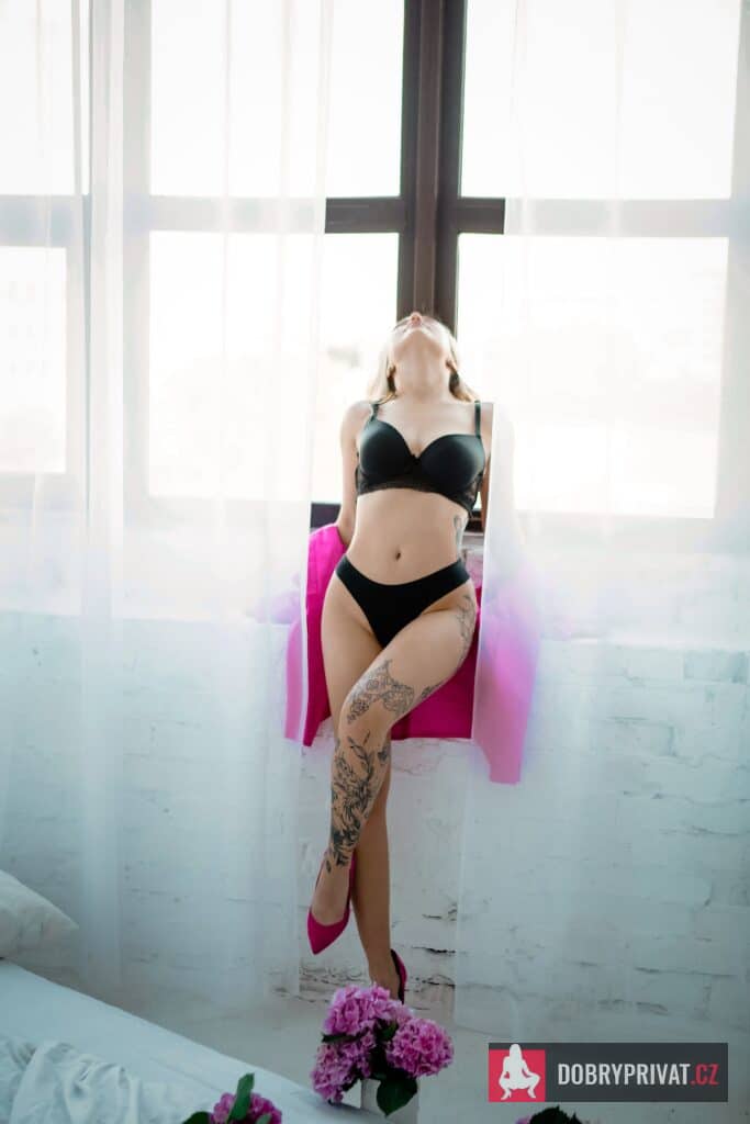 Featured Nav Image 1