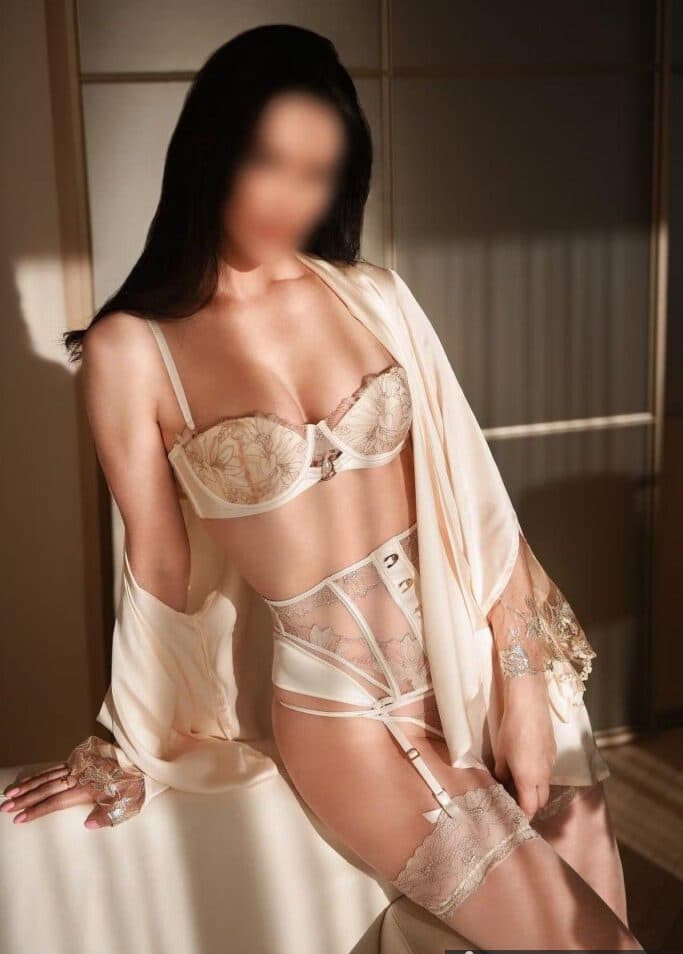 Featured Nav Image 1