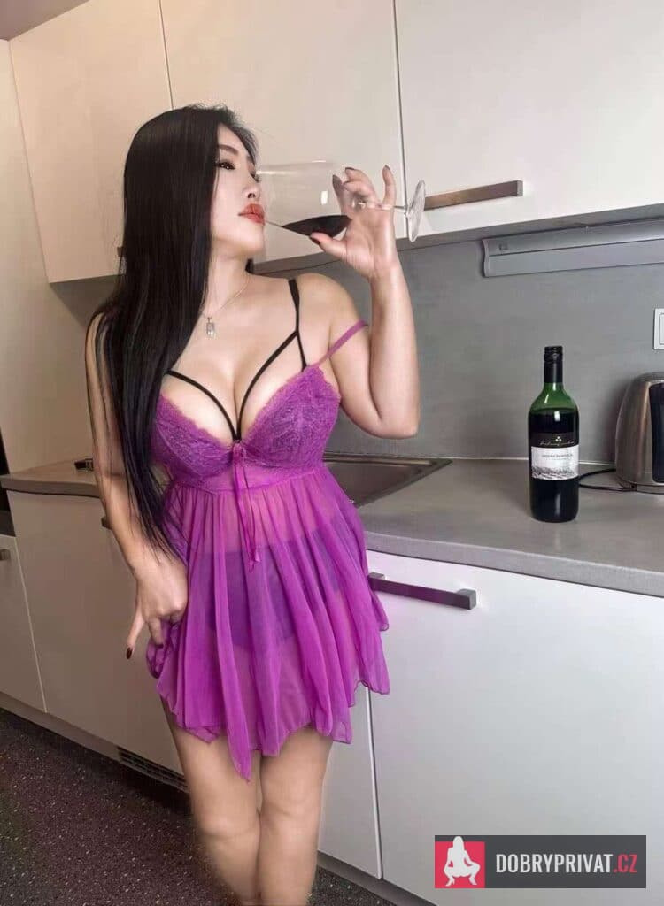 Featured Nav Image 1