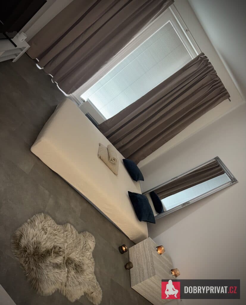 Featured Nav Image 1