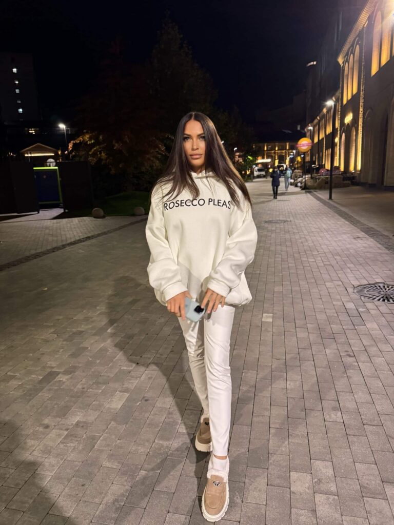 Featured Nav Image 1