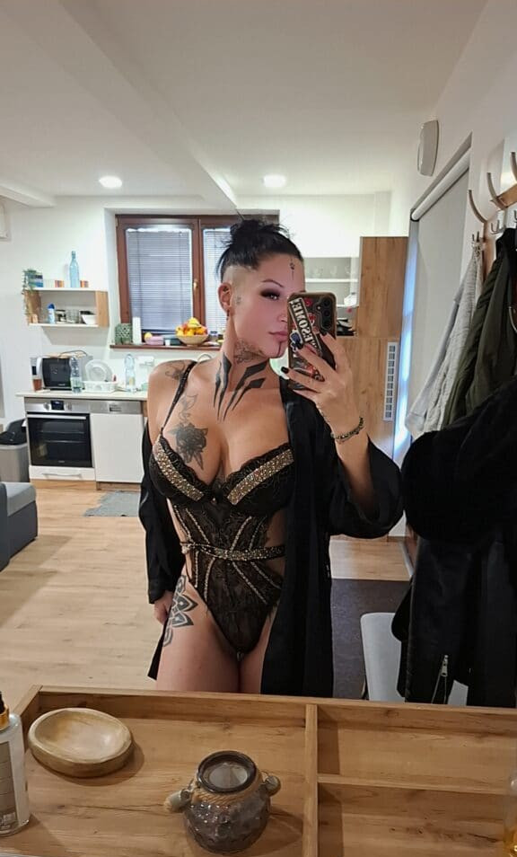 Featured Nav Image 1