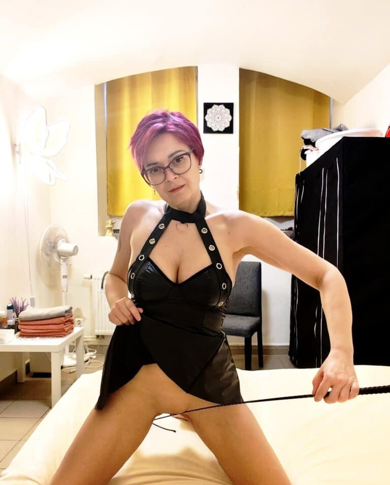 Featured Nav Image 1