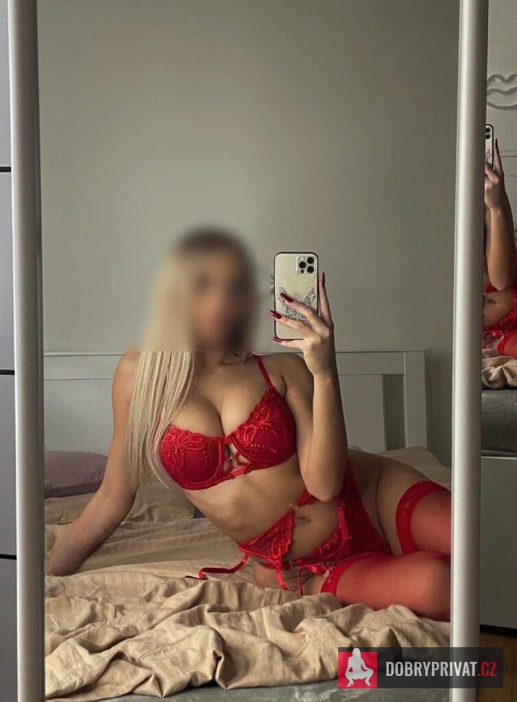 Featured Nav Image 1