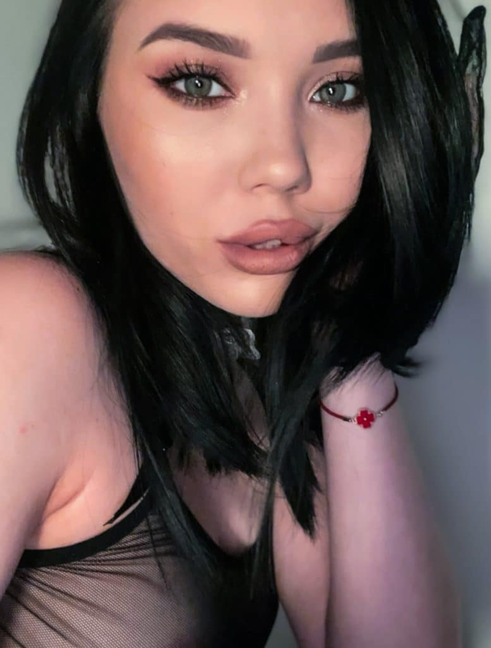 Featured Nav Image 1