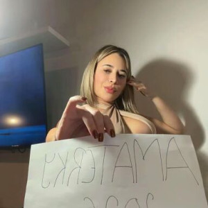 Avatar sasha-latina